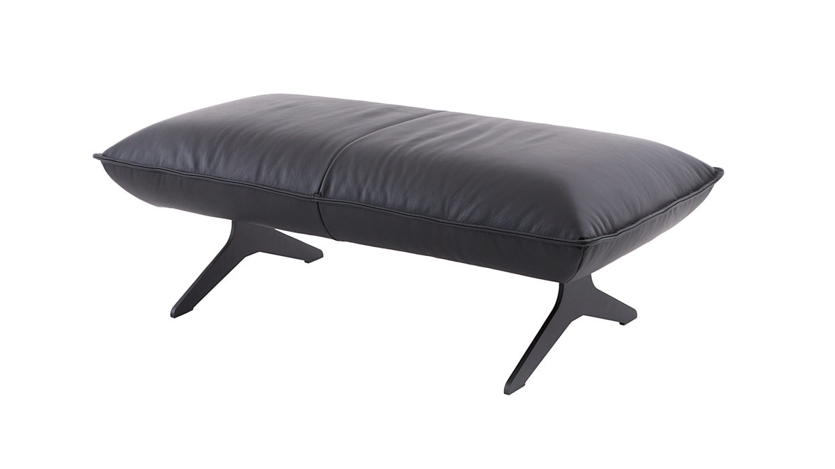 Polsterhocker Koinor aus Leder in Schwarz KOINOR Hocker Buddy schwarzer Lederbezug & schwarze Metallkufe - ca.  122 x 62 cm