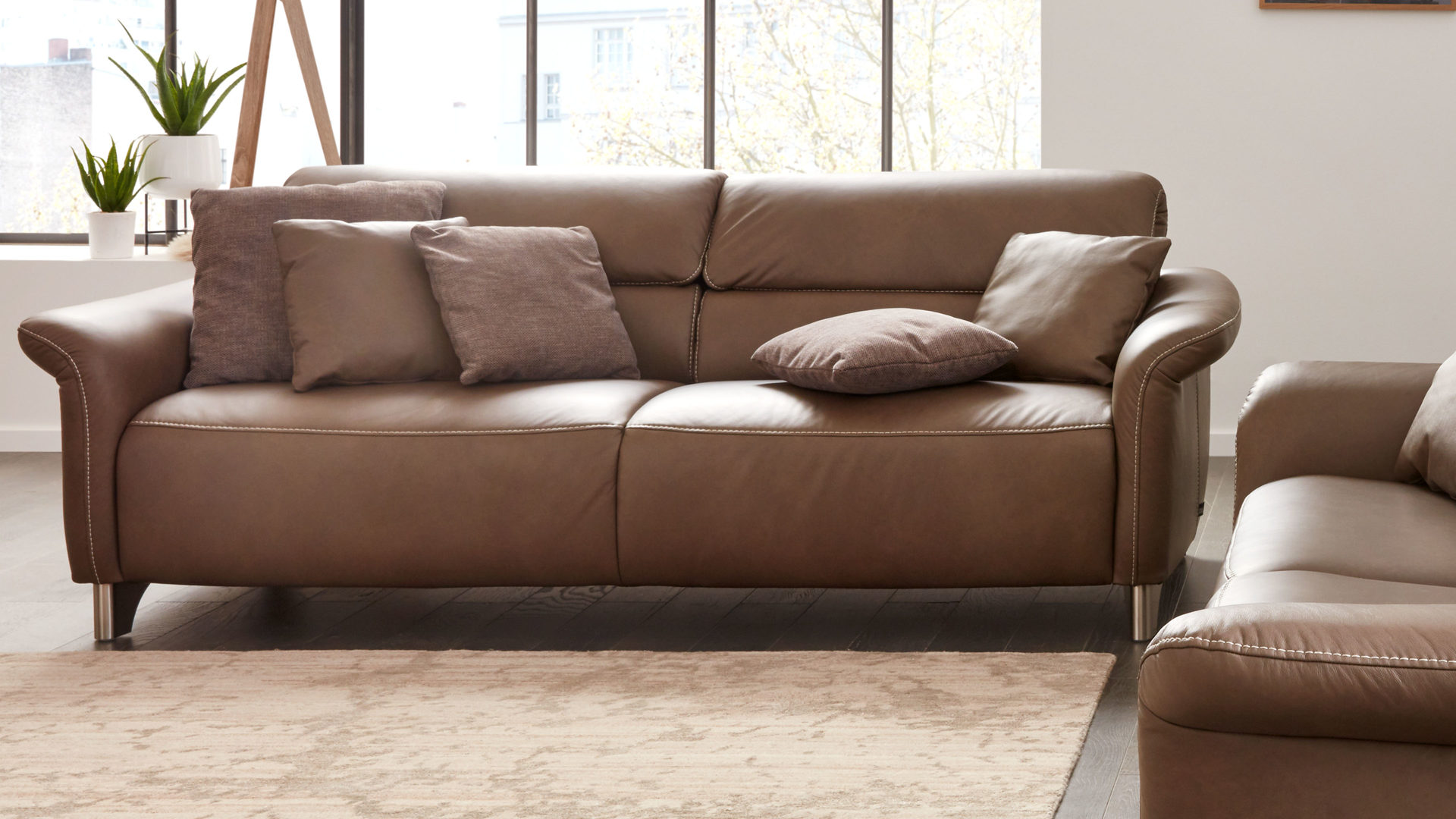 Dreisitzer Hukla | il aus Leder in Braun Interliving Sofa Serie 4053 – Dreisitzer braunes Leder Vivre Goa – Länge ca. 224 cm