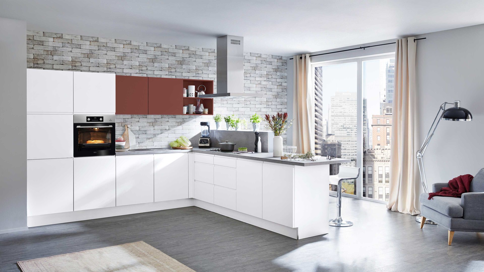 Einbauküche Nolte® küchen aus Holz in Weiß nolte® Einbauküche Sigma mit AEG-Einbaugeräten Weiß, Hennarot & Beton – Stellfläche ca. 325 x 325 cm
