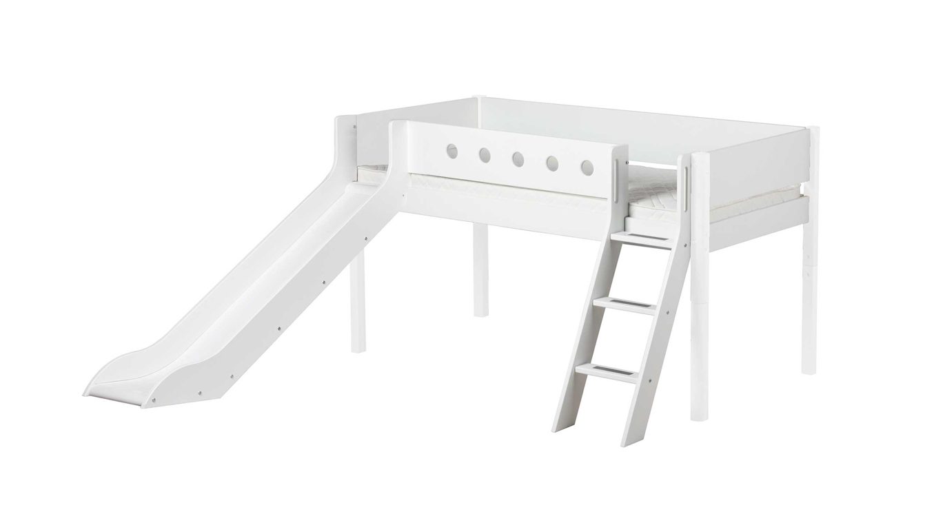 Einzelbett Flexa aus Holz MDF in Weiß FLEXA White Halbhohes Bett mit Schrägleiter und Rutsche weiß-weiß - Liegefläche ca. 90 x 200 cm