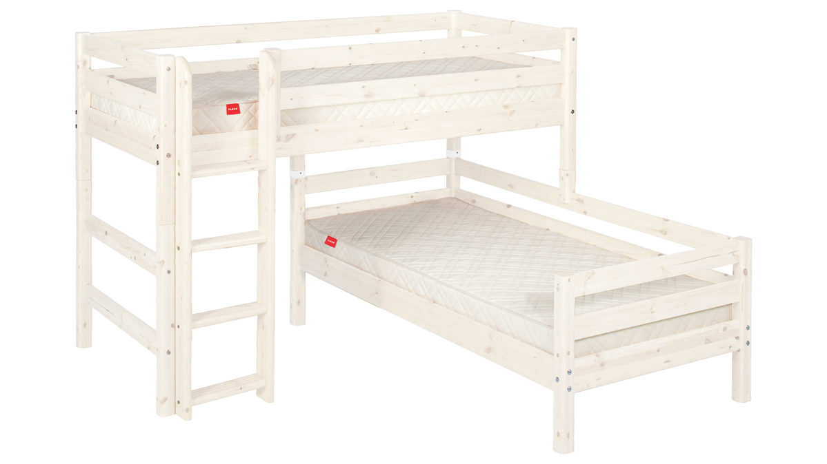 Einzelbett Flexa aus Holz in Weiß FLEXA Classic mittelhohes Bett 90x190 cm mit senkrechter Leiter + Einzelbett Kiefer weiss lasiert
