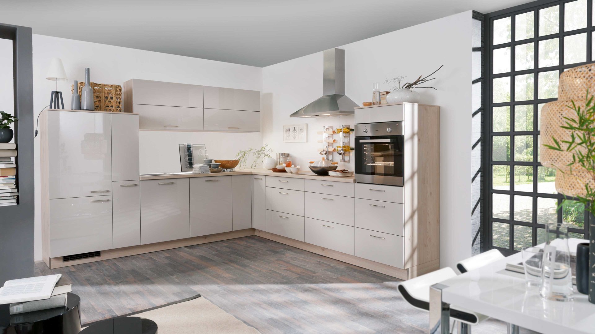 Einbauküche Express küchen® aus Holz in Beige EXPRESS KÜCHEN® Einbauküche Crema mit IGNIS-Geräten Crema & Wildeiche - Stellfläche ca. 310 x 300 cm