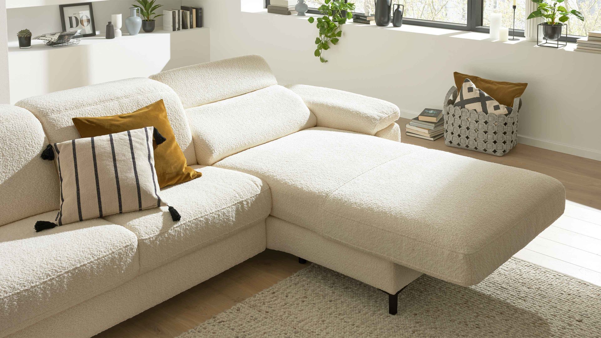 Funktion Interliving aus Metall in Transparent Interliving Sofa Serie 4054 – Liegefunktion motorisch