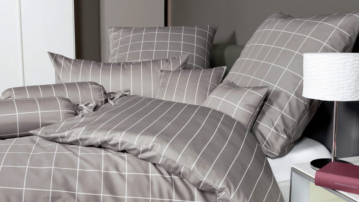 Bettwäsche-Set Janine® aus Naturfaser in Grau Janine® Bettwäsche-Set Vulkan - ca. 135 x 200 cm