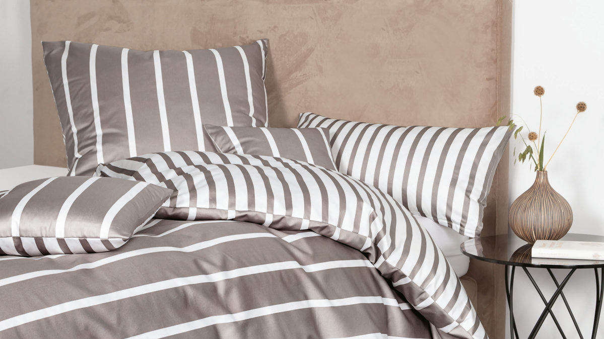 Bettwäsche-Set Janine® aus Naturfaser in Grau Janine® Bettwäsche-Set Vulkan - ca. 135 x 200 cm