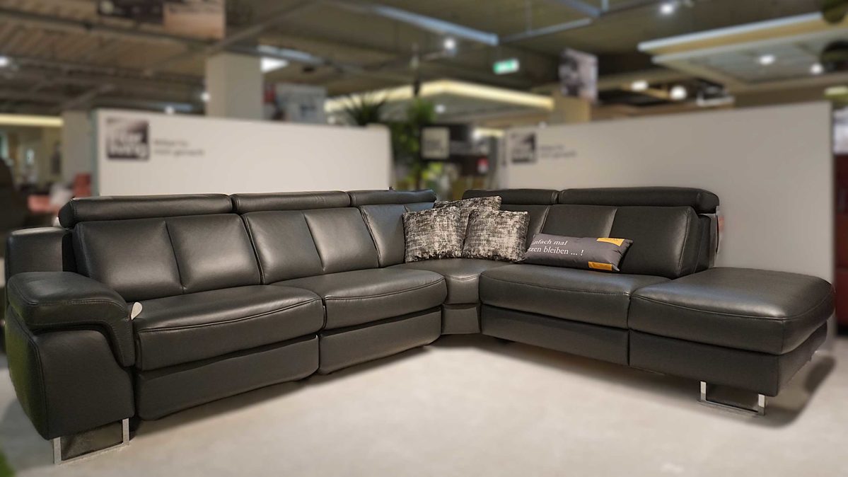 Ecksofa Interliving aus Leder Metall in Anthrazit Interliving Eckkombination Serie 4050, Polstergarnitur Echtleder LongLife-Leder Credo anthrazit & Metallfüße – Schenkelmaß ca. 300 x 261 cm
