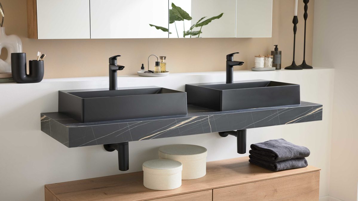 Waschtisch-Set / Waschbecken-Set Interliving aus Holz in Schwarz Interliving Bad Serie 3725 – Konsolen-Set Marmor Venato Nero - Länge ca. 160 cm