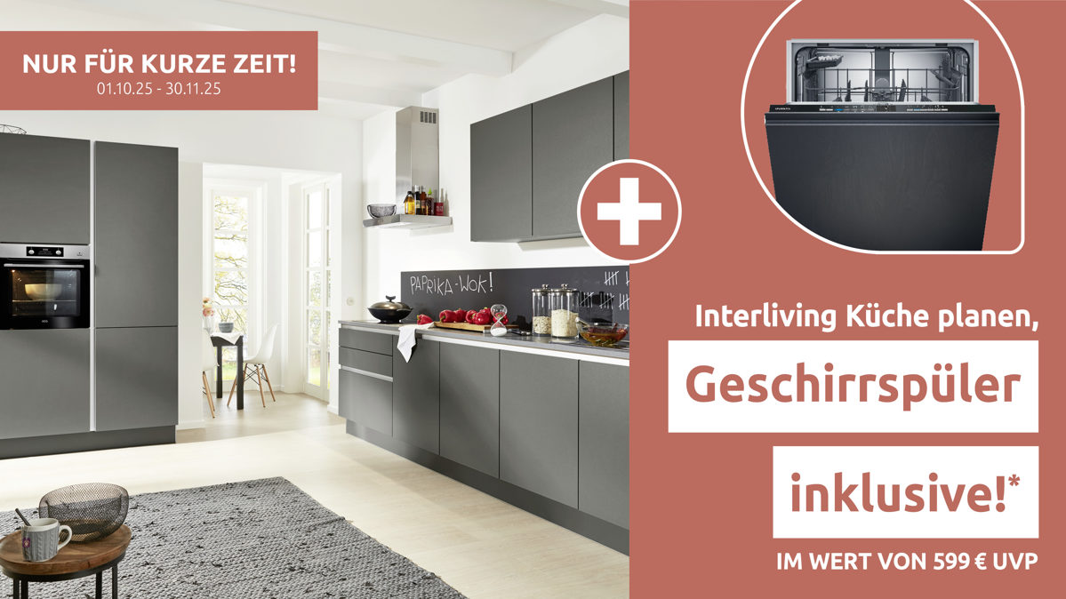 Einbauküche Interliving aus Holz in Grau Interliving Küche Serie 3017 mit AEG Einbaugeräten Quarzgrau & Quarzgrau Metallic – zweizeilig
