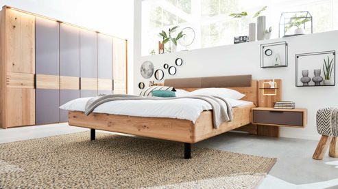 Komplettzimmer Interliving aus Holz in Grau Interliving Schlafzimmer Serie 1015 – Komplettzimmer mit vielen Extras Siena, Wildeiche & Kopfteilpolster – sechstürig, Liegefläche 180 x 200 cm