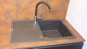 Einbauküche Express küchen aus Holz Kunststoff Metall Nachbildung in Schwarz EXPRESS KÜCHEN Einbauküche Plan P11 mit allen Einbaugeräten schwarze Esche Nachbildung, Arbeitsplatte Korthenstahl P98