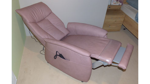 Relaxsessel Himolla aus Leder in Rosa HIMOLLA Relaxsessel Sessel 7068, 3-motorig Leder Leonessa lachs, Herzwaage + Aufstehhilfe, Sitz superlastic med