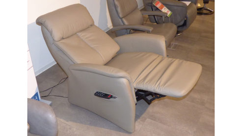 Relaxsessel comfortmaster besser sitzen, liegen, leben aus Leder in Hellgrau HUKLA HU1157 - Relaxsessel, Sessel 3-motorig LongLife-Leder Vivre stone - Ergonomie XL - Sitz F3 fest