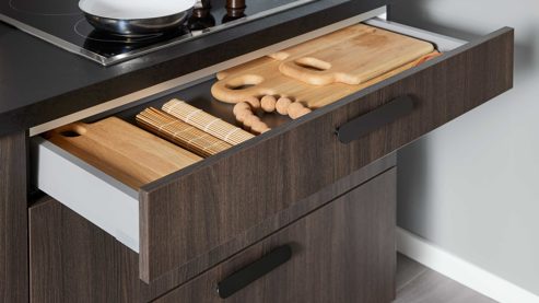 Einbauküche WERT KÜCHE® aus Holz in Holzfarben Dunkel WERT KÜCHE® Vanessa mit Einbaugeräten Eiche Siena & Olivegelb - Länge ca. 393 cm