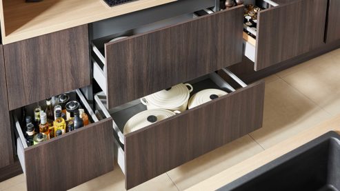 Einbauküche WERT KÜCHE® aus Holz in Holzfarben WERT KÜCHE® Vanessa mit gorenje Einbaugeräten Eiche Siena & Sandeiche - zweiteilig