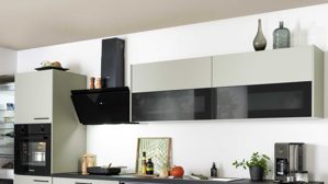 Einbauküche Express küchen aus Holz in Hellgrün EXPRESS KÜCHEN Einbauküche Clean mit Einbaugeräten Salbeigrün & Schwarz  - Länge ca. 390 cm