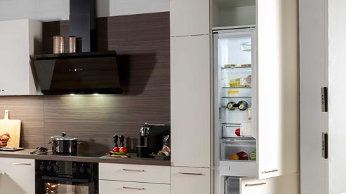 Einbauküche Express küchen aus Holz in Weiß EXPRESS KÜCHEN Einbauküche Win mit Geräten Magnolia & braune Walnuss - Stellfläche ca. 305 x 185 cm