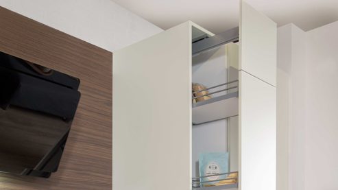 Einbauküche Express küchen aus Holz in Weiß EXPRESS KÜCHEN Einbauküche Win mit Geräten Magnolia & braune Walnuss - Stellfläche ca. 305 x 185 cm