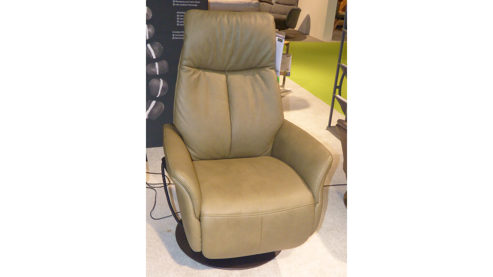 Relaxsessel Interliving aus Leder in Dunkelgrün Beige Interliving Sessel Serie 4550 - Relaxsessel zwei Motoren & Aufstehhilfe - lauchfarbenes Leder Rustika & anthrazitfarbener Tellerfuß