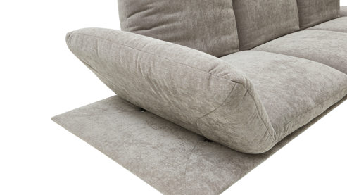 Ecksofa Koinor aus Stoff in Taupe KOINOR Polsterserie Finlay (Francis) - Ecksofa taupefarbenes Chenilleflachgewebe & schwarze Metallkufe - Stellfläche ca. 159 x 314 cm