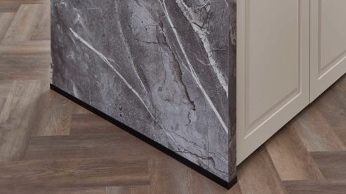 Einbauküche Nobilia® aus Holz in Beige nobilia® Einbauküche Sylt mit Geräten Sand & Marmor Mystic grey - zweiteilig