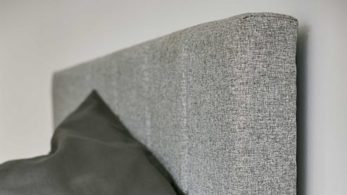 Komplettzimmer Interliving aus Holz in Hellgrau Interliving Jugendzimmer Serie 1702 - Jugendzimmermöbel als komplettes Set Sandgrau & Artisan Eiche - Liegefläche ca. 120 x 200 cm