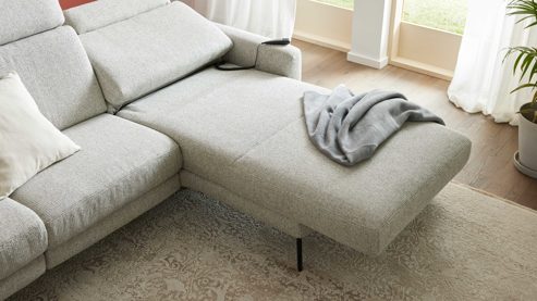 Funktion Interliving aus Metall in Transparent Interliving Sofa Serie 4066 – Liegefunktion motorisch