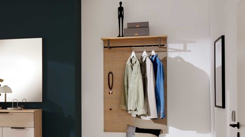 Wandgarderobe Interliving aus Holz in Holzfarben Interliving Garderobe Serie 6015 - Wandgarderobe Eiche - ca. 80 x 120 cm