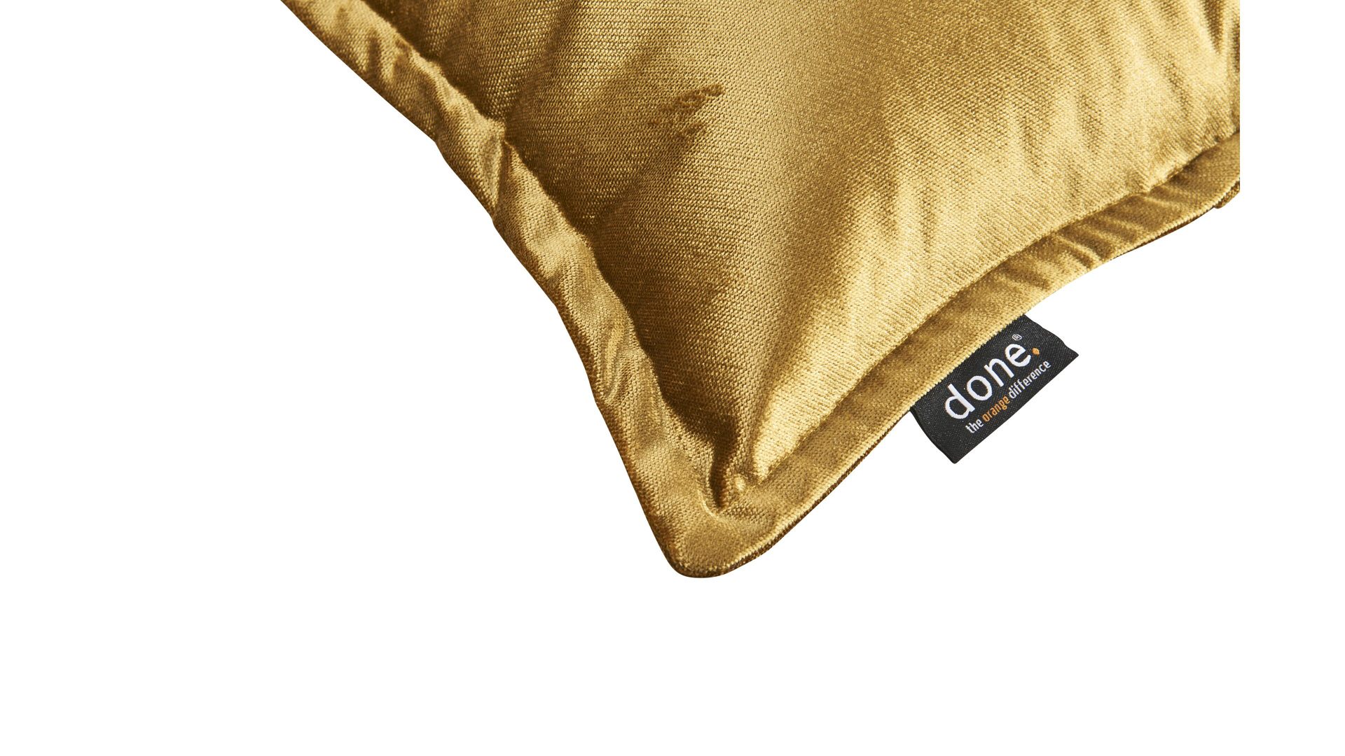 Kissenbezug /-hülle Done.® aus Stoff in Gelb done.® Kissenhülle Cushion Glam goldfarbener Samt – ca. 65 x 65 cm