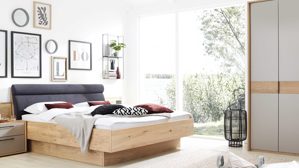 Bettgestell Interliving aus Holz in Holzfarben Interliving Schlafzimmer Serie 1023 – Bettgestell schwebend, Liegefläche ca. 180 x 200 cm - Balkeneiche & Anthrazit