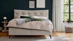 Polsterbett Interliving aus Stoff in Creme Interliving Bettensystem Serie 1420 - Polsterbett naturfarbener Bezug Harry & schwarze Metallfüße W010-15 M01 - Liegefläche ca. 180 x 200 cm