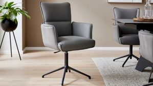 Vierfußstuhl Interliving aus Stoff in Hellgrau Interliving Esszimmer Serie 5123 – Armlehnstuhl mit Funktionen hellgraues Kunstleder LEA-TEX Delphin & schwarzes Metall