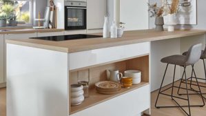 Einbauküche Nobilia® aus Holz in Weiß nobilia® Einbauküche Novalux mit gorenje Elektrogeräten Weiß & Eiche Como - zweiteilig