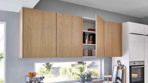 Einbauküche Nobilia® aus Holz in Weiß nobilia® Einbauküche Novalux mit gorenje Elektrogeräten Weiß & Eiche Como - zweiteilig