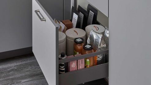 Einbauküche Nobilia® aus Holz in Grau nobilia® Einbauküche Senso mit Elektrogeräten, z. B.  Kühlschrank Schiefergrau - zweiteilig