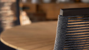 Gartenmöbel-Set Interliving aus Holz in Holzfarben Interliving Gartenmöbel Serie 7011 - Essgruppe mit Relaxstühlen anthrazitfarbenes Rope, TEXTILENE® & Aluminium, Teakholz