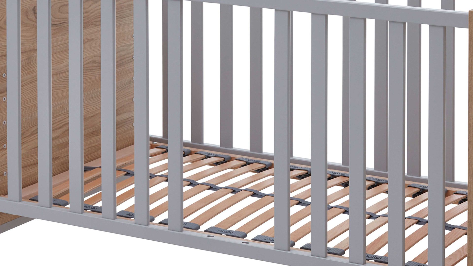 Babybett Paidi aus Holz in Hellgrau PAIDI Babyzimmerprogramm Benne - Bettgestell Kieselgrau & Montana Eiche – Liegefläche ca. 70 x 140 cm