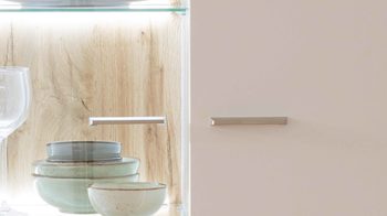 Vitrine Mca furniture aus Holz in Weiß Wohnprogramm Cali - Kombi-Vitrine 12 Weiß & Wotan Eiche - zwei Türen, Breite ca. 88 cm