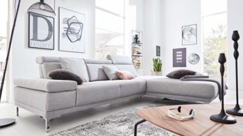 Ecksofa Interliving aus Stoff Metall in Grau Interliving Eckkombination Serie 4251 platinfarbener Bezug Active Line Vaneo & Metallfüße – Stellfläche ca. 300 x 225 cm