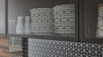 Einbauküche WERT KÜCHE® aus Holz in Weiß WERT KÜCHE® Ulrike mit AEG Einbaugeräten Muschelweiß, Rhombusmuster & Nussbaum Tobacco - zweiteilig