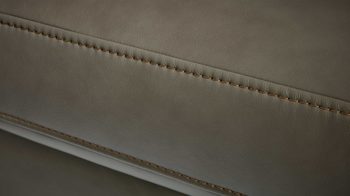 Ecksofa Interliving aus Leder in Grau Interliving Sofa Serie 4054 – Ecksofa steingrauer LongLife-Leder Vivre & schwarze Metallfüße – Stellfläche ca. 176 x 347 cm