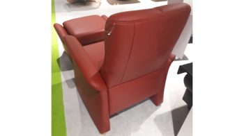 Fernsehsessel Himolla aus Leder in Dunkelrot HIMOLLA Sessel 6001 Fernsehsessel mit Hocker Leder Longlife Kirsche 039, Holzteile Buche, Sitz superlastic med