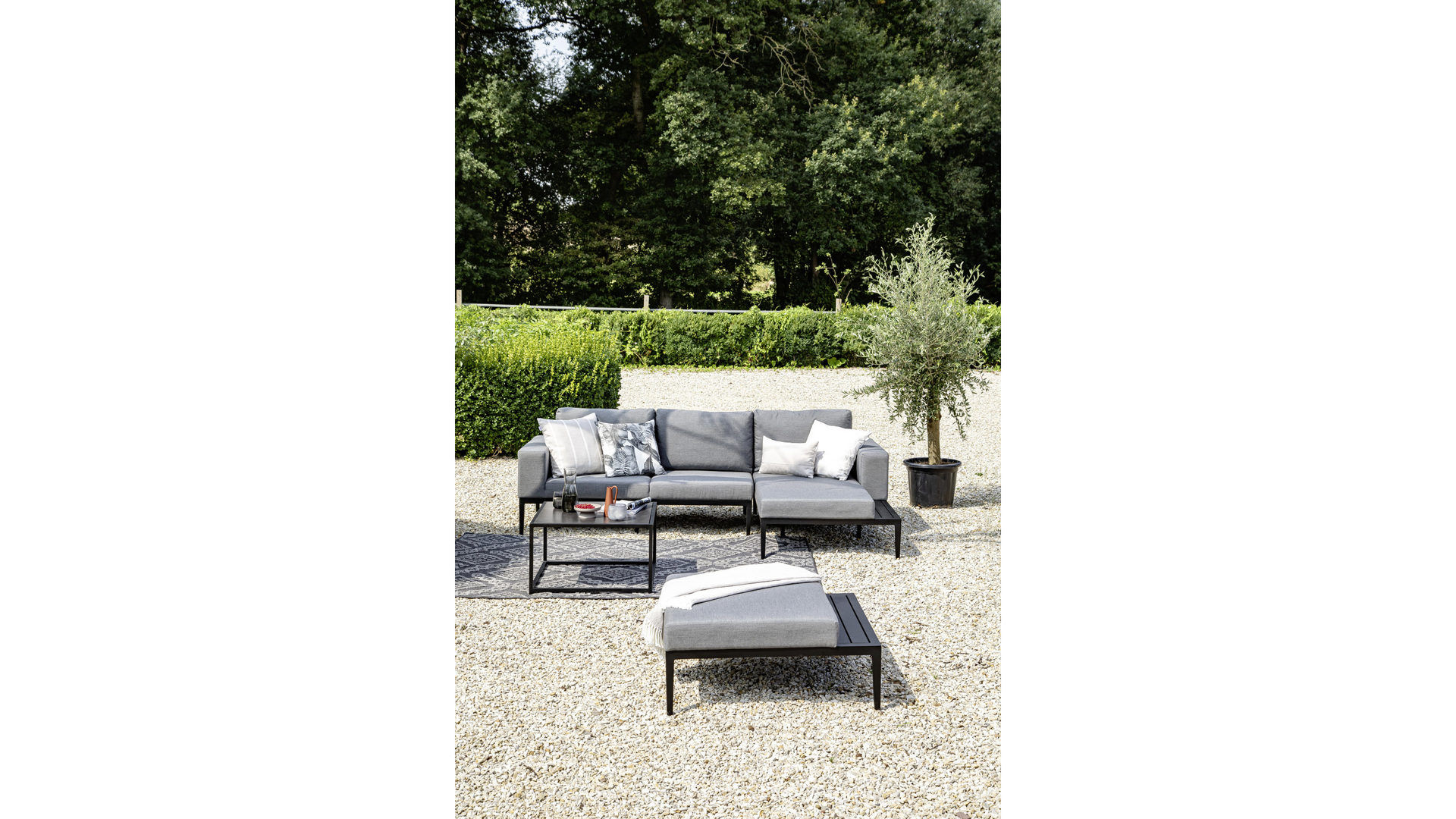 Decke Hartman outdoor products aus Textil in Sand SCHÖNER WOHNEN Outdoor-Decke Plaid sandfarben - ca. 130 x 170 cm
