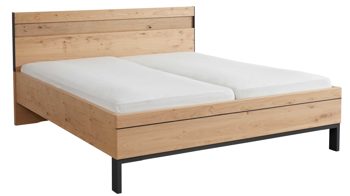 Bettgestell Interliving aus Holz in Holzfarben Interliving Schlafzimmer Serie 1024 – Bettgestell Winkelfüße, Liegefläche ca. 160 x 200 cm - Balkeneiche