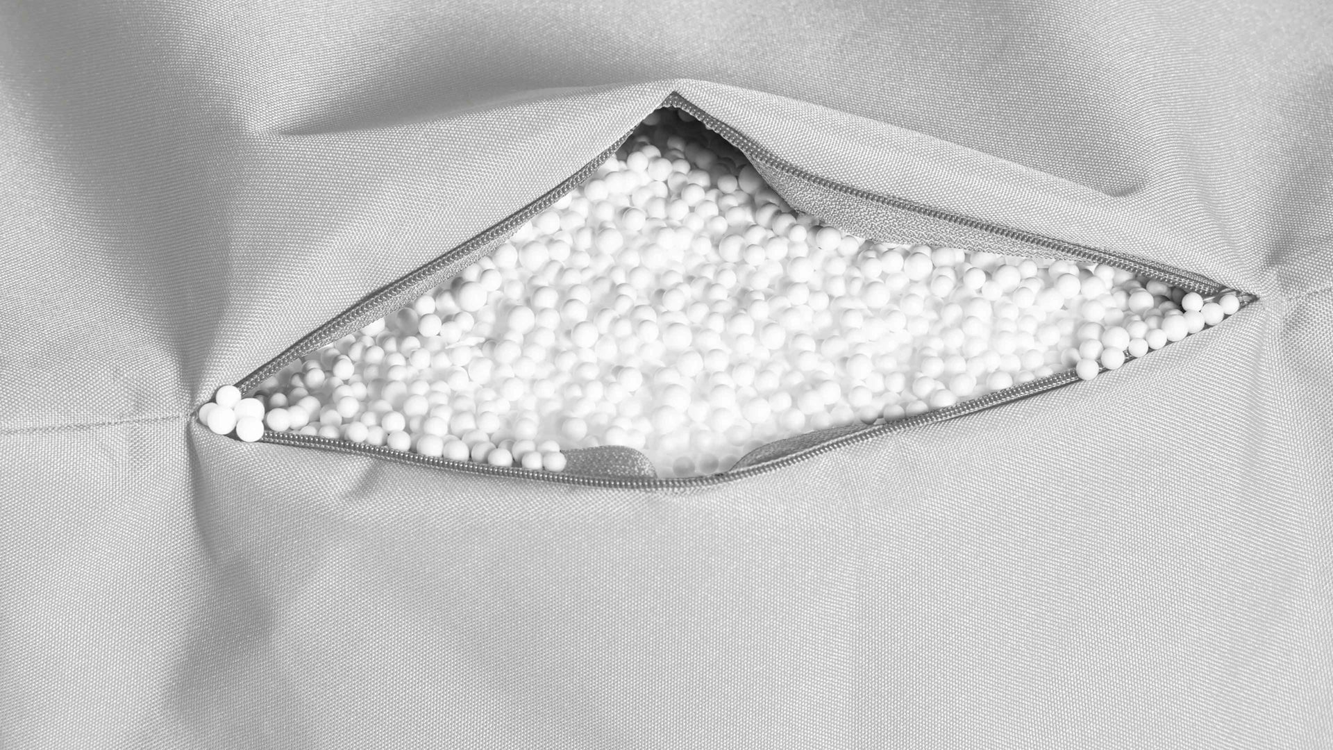 Sitzsack-Liege Magma sitting point aus Kunstfaser in Hellgrau SITTING POINT Funktions-Sitzsack twist scuba® graue Kunstfaser - ca. 300 Liter