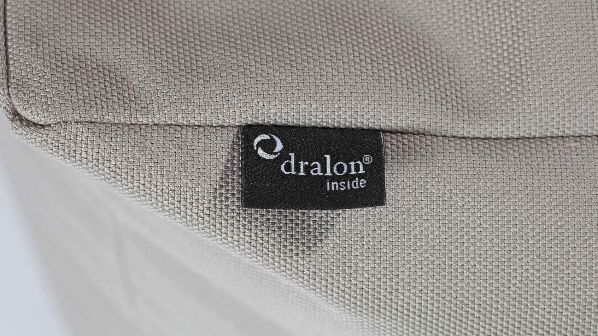 Sitzsack-Hocker Magma sitting point aus Kunstfaser in Hellgrau SITTING POINT Sitzsack-Hocker dotcom outside als Kleinmöbel graue Outdoor-Kunstfaser – Durchmesser ca. 60 cm