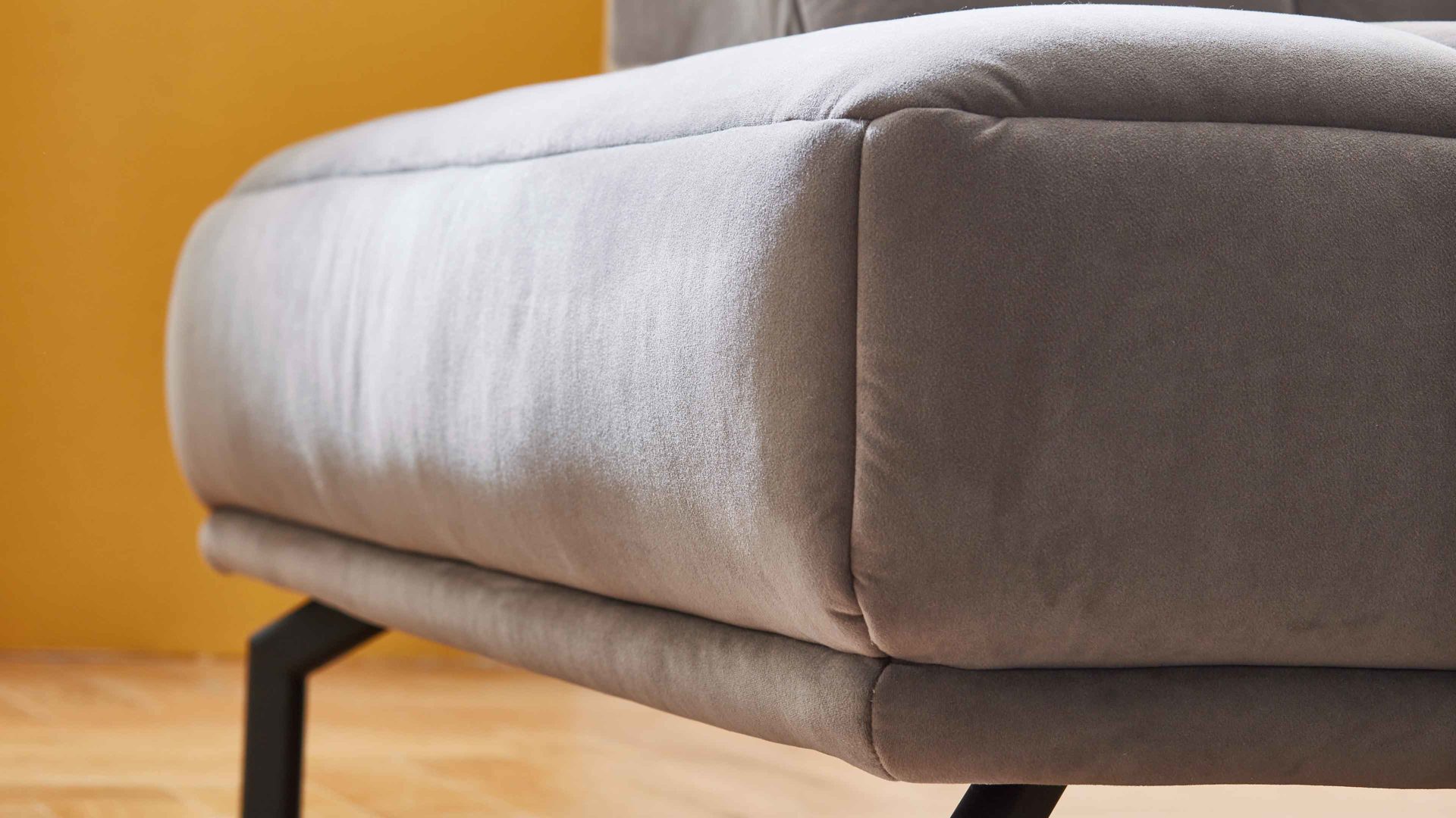 Polsterhocker modulmaster aus Stoff in Grau Modulmaster MM-MP1152 - XXL-Hocker graue Wirkware Salsa & schwarze Metallfüße - ca.  127 x 77 cm