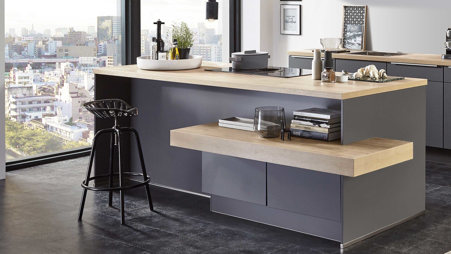 Einbauküche Nobilia® aus Holz in Dunkelgrau nobilia® Einbauküche Touch mit gorenje Elektrogeräten Schiefergrau & Eiche Provence - zweizeilig