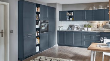 Einbauküche Nobilia® aus Holz in Blau nobilia® Einbauküche Cascada mit AEG Einbaugeräten Fjordblau & Steingrau - zweizeilig