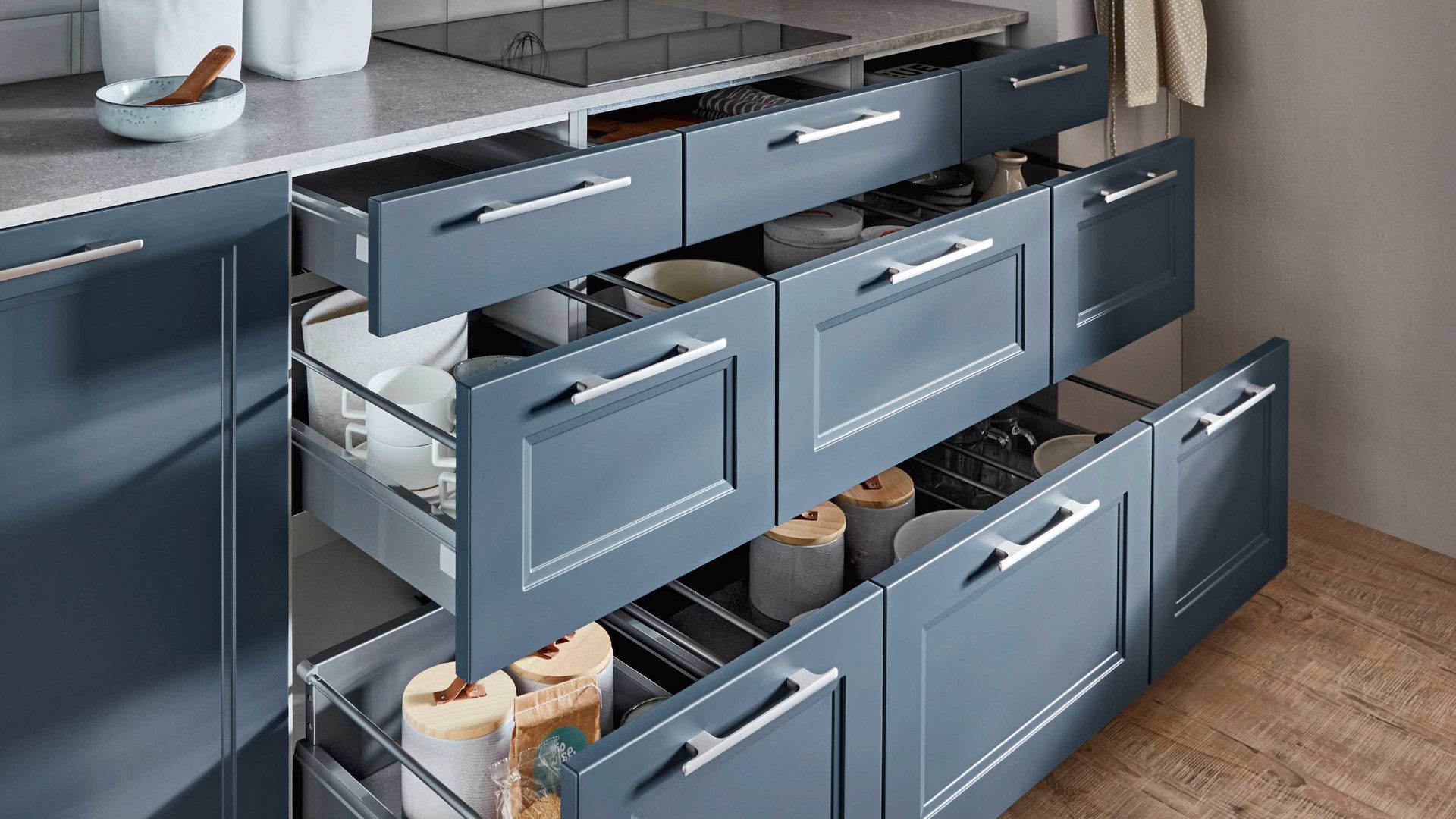 Einbauküche Nobilia® aus Holz in Blau nobilia® Einbauküche Cascada mit AEG Einbaugeräten Fjordblau & Steingrau - zweiteilig