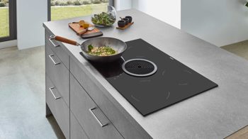 Einbauküche Nobilia® aus Holz in Grau nobilia® Einbauküche Stone Art mit Einbaugeräten Basalt Taupegrau & Eiche Bergamo – zweizeilig